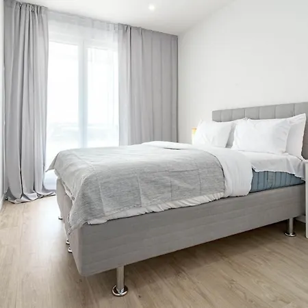 Jg5.4a- Modern With Views Appartamento