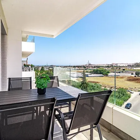 Jg5.4a- Modern With Views شقة ماربيا
