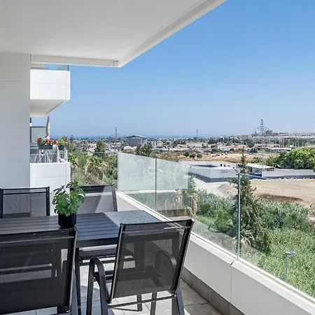 Jg5.4a- Modern With Views Marbella