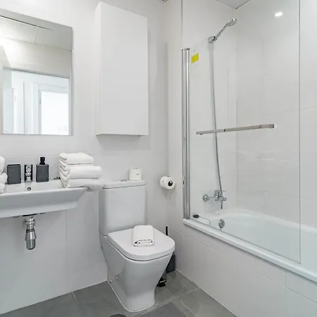 Jg5.4a- Modern With Views Appartamento