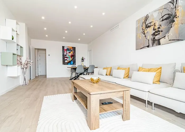 Jg5.4a- Modern With Views * ماربيا